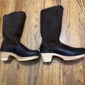 No. 6 tall shearling clog boots